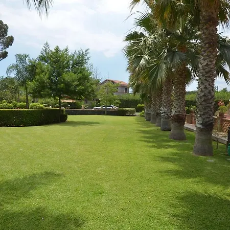 Holiday home Papardo *